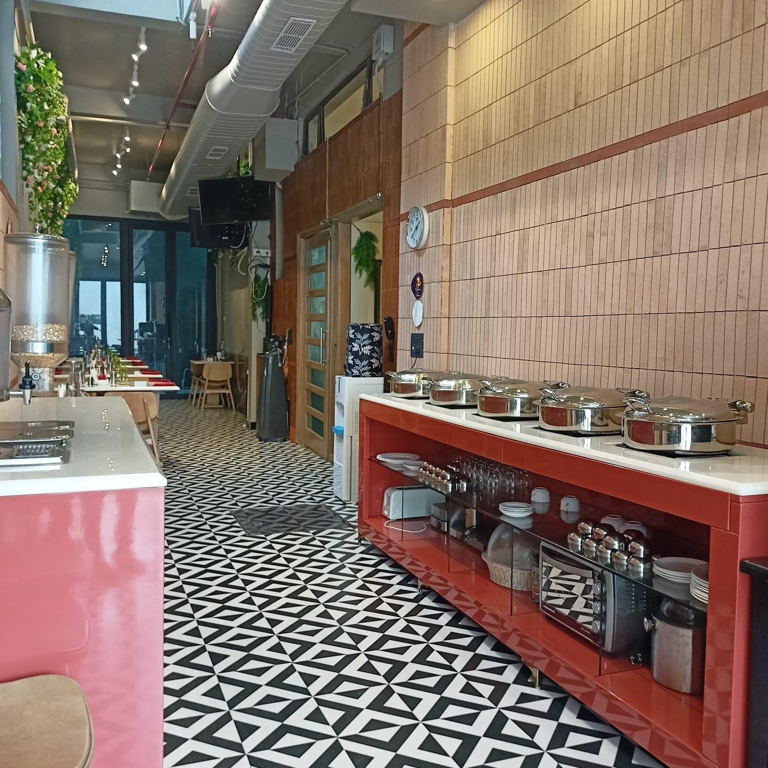 Cosy Grand, Chanakyapuri By The Cosy Hotels Yeni Delhi Dış mekan fotoğraf