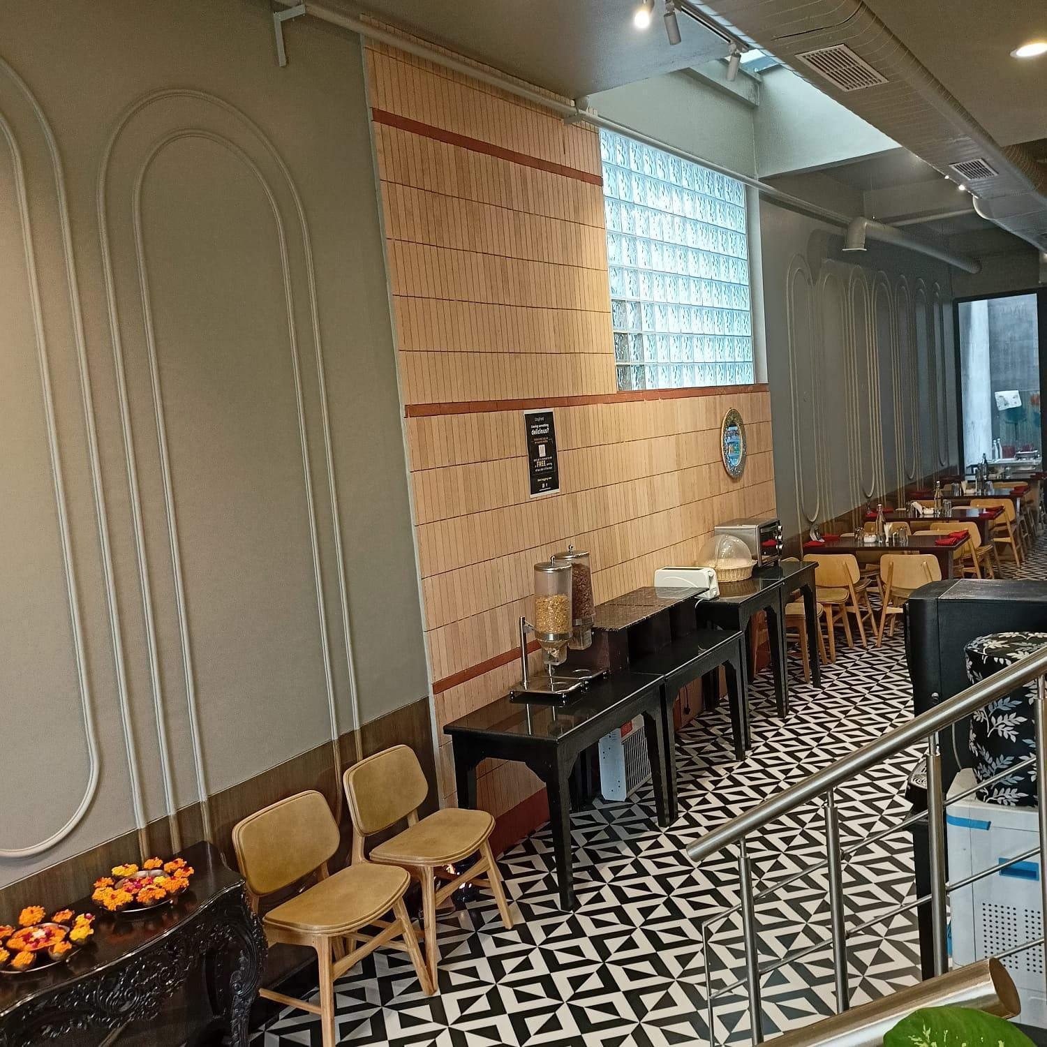 Cosy Grand, Chanakyapuri By The Cosy Hotels Yeni Delhi Dış mekan fotoğraf
